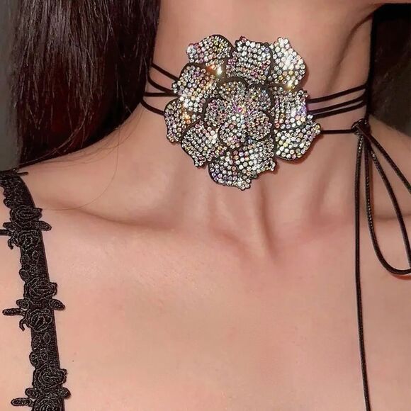 Statement Rhinestone Rose Chocker Necklace - Picture 1 of 14